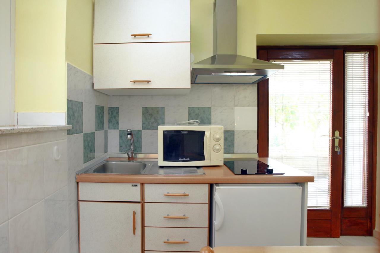 Dino Studio And Room Apartments Portoroz Ngoại thất bức ảnh