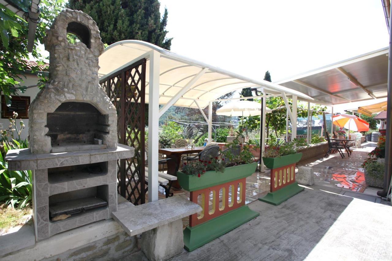 Dino Studio And Room Apartments Portoroz Ngoại thất bức ảnh