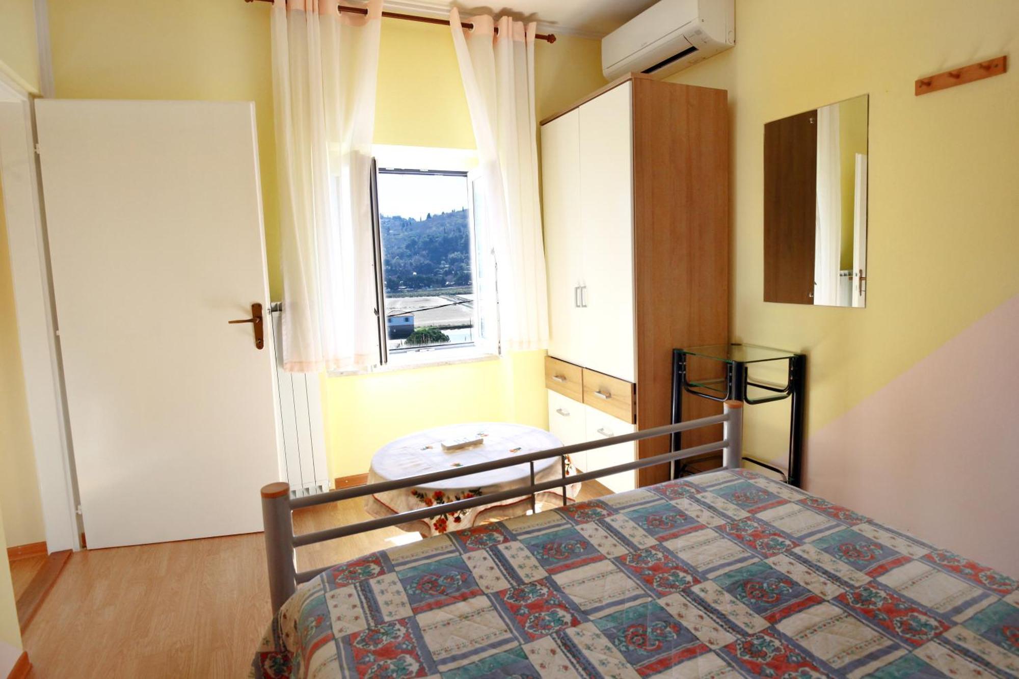 Dino Studio And Room Apartments Portoroz Ngoại thất bức ảnh