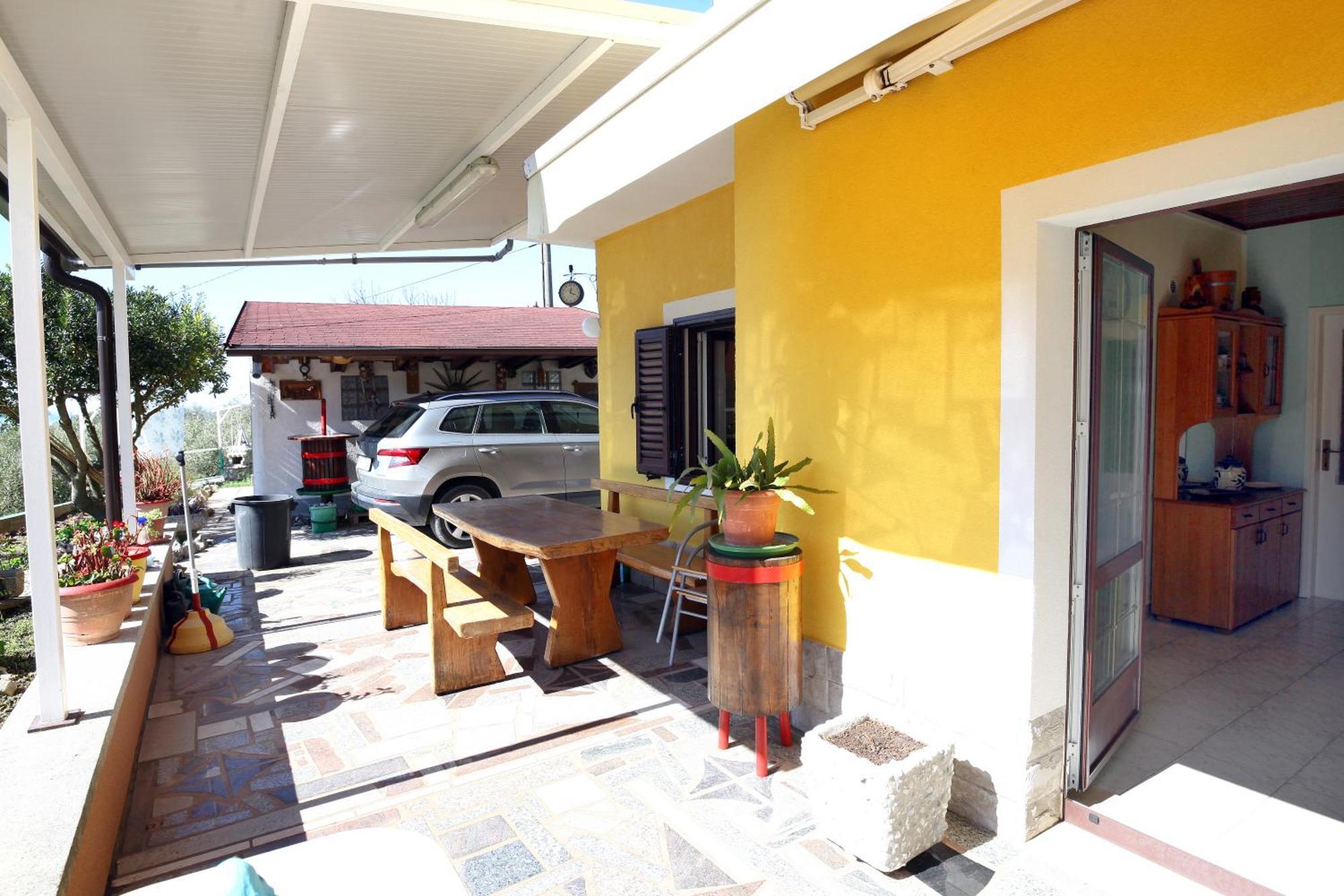 Dino Studio And Room Apartments Portoroz Ngoại thất bức ảnh
